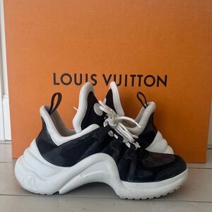 Louis Vuitton Unisex Archlight chunky Sneaker